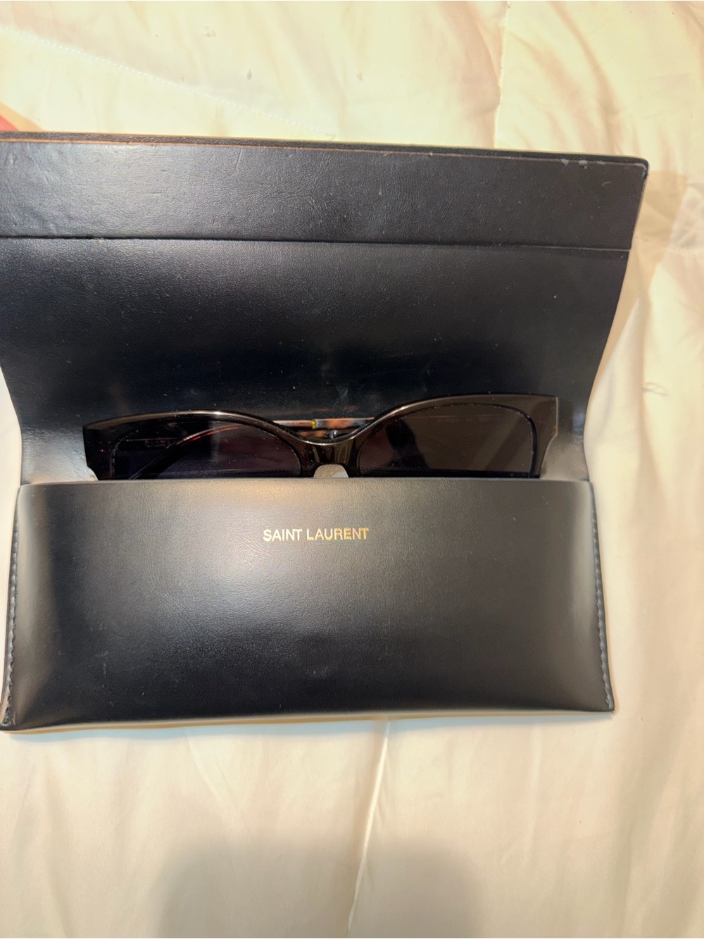 YSL women’s sunglasses - Picture 6 of 6